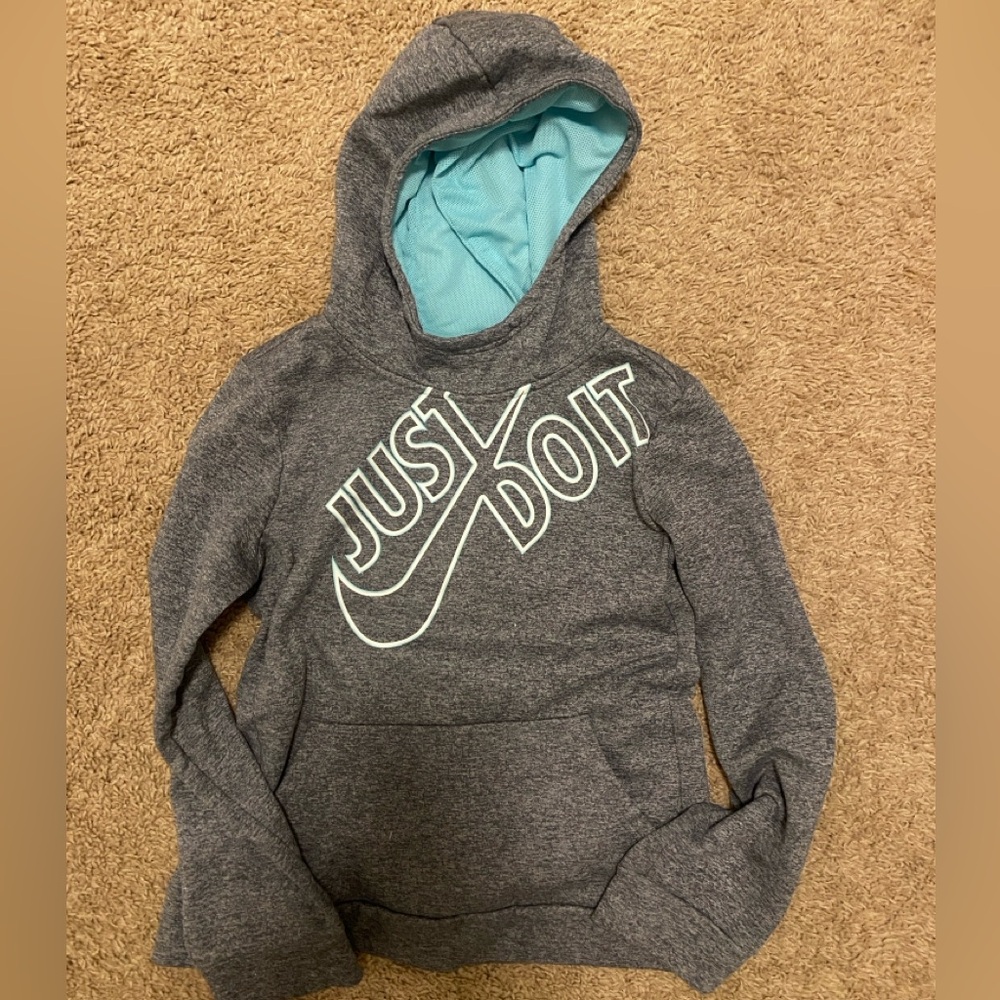 Nike dry-fit hoodie
